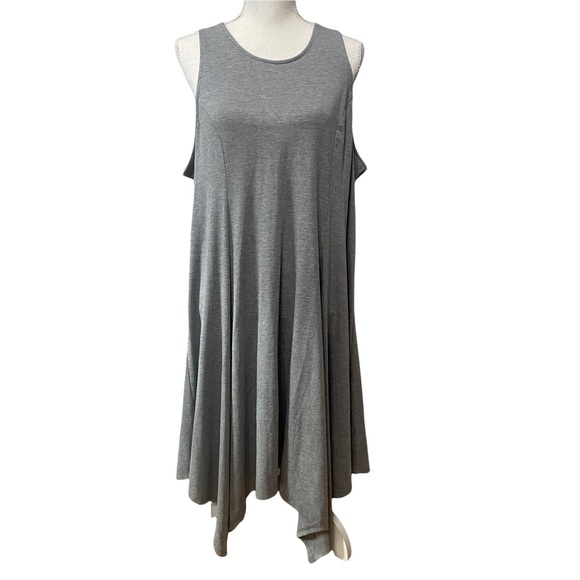 torrid Dresses & Skirts - Torrid Plus Size 2X 2 Grey Sleeveless Midi Dress